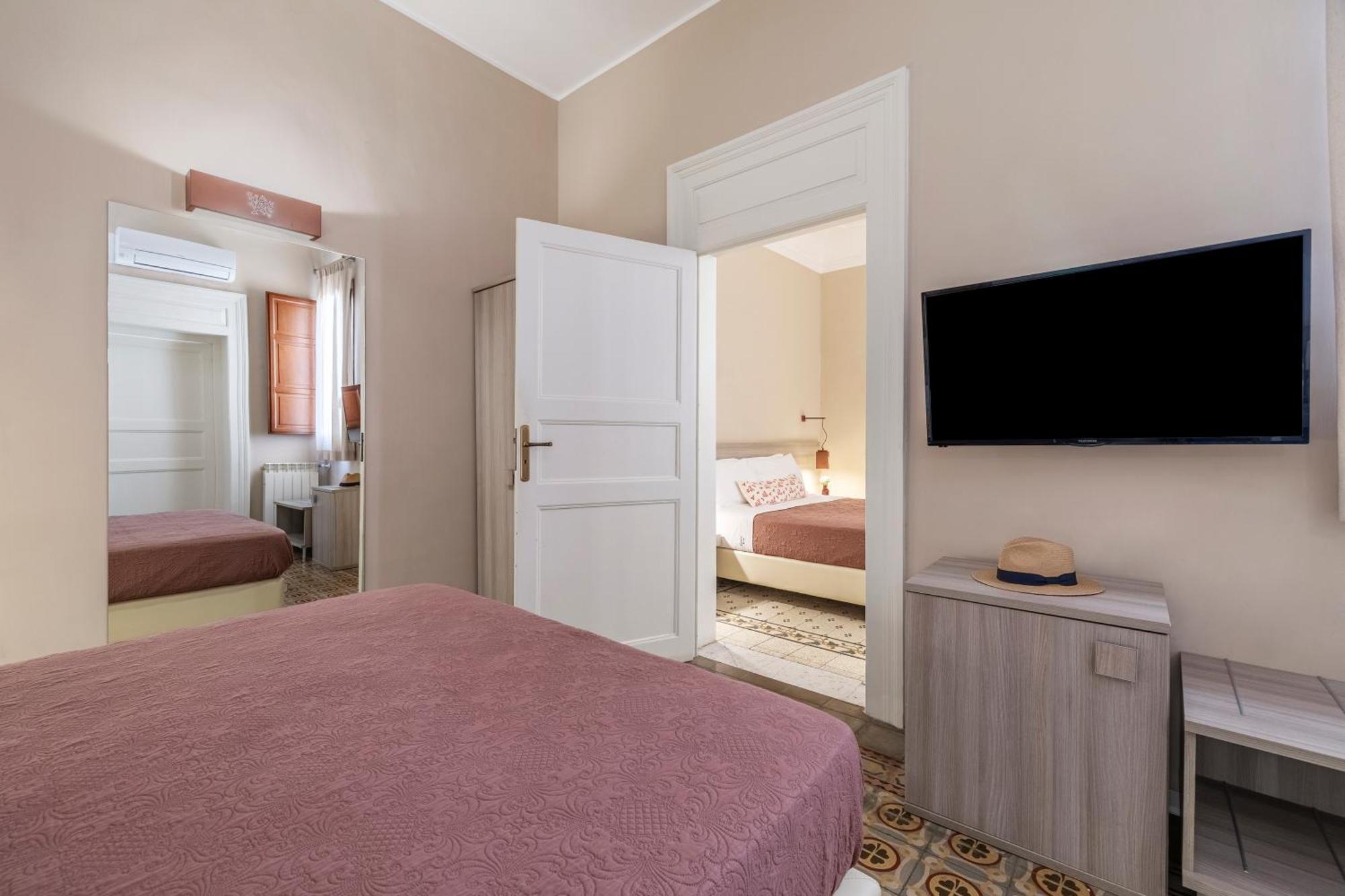 Salamureci Camere Trapani Bagian luar foto