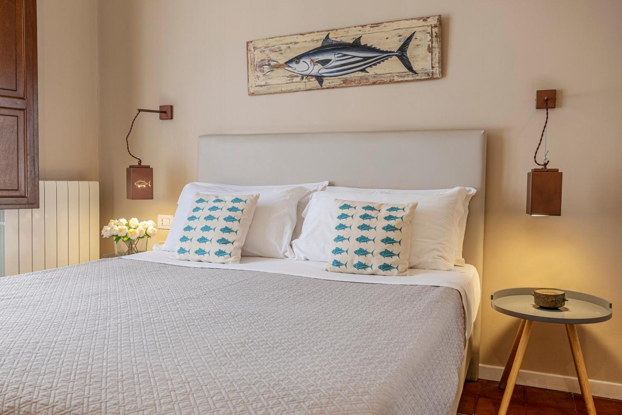 Salamureci Camere Trapani Bagian luar foto